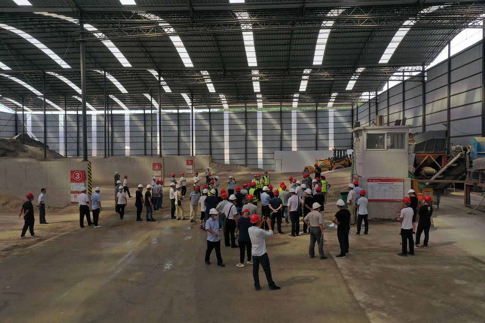 業(yè)內同行到中山項目參觀交流.jpg